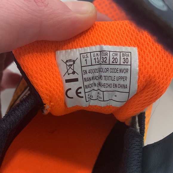 Light up skechers - Picture 2 of 2